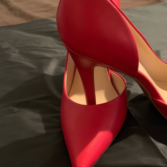 Shoes - Picture 3 of 3